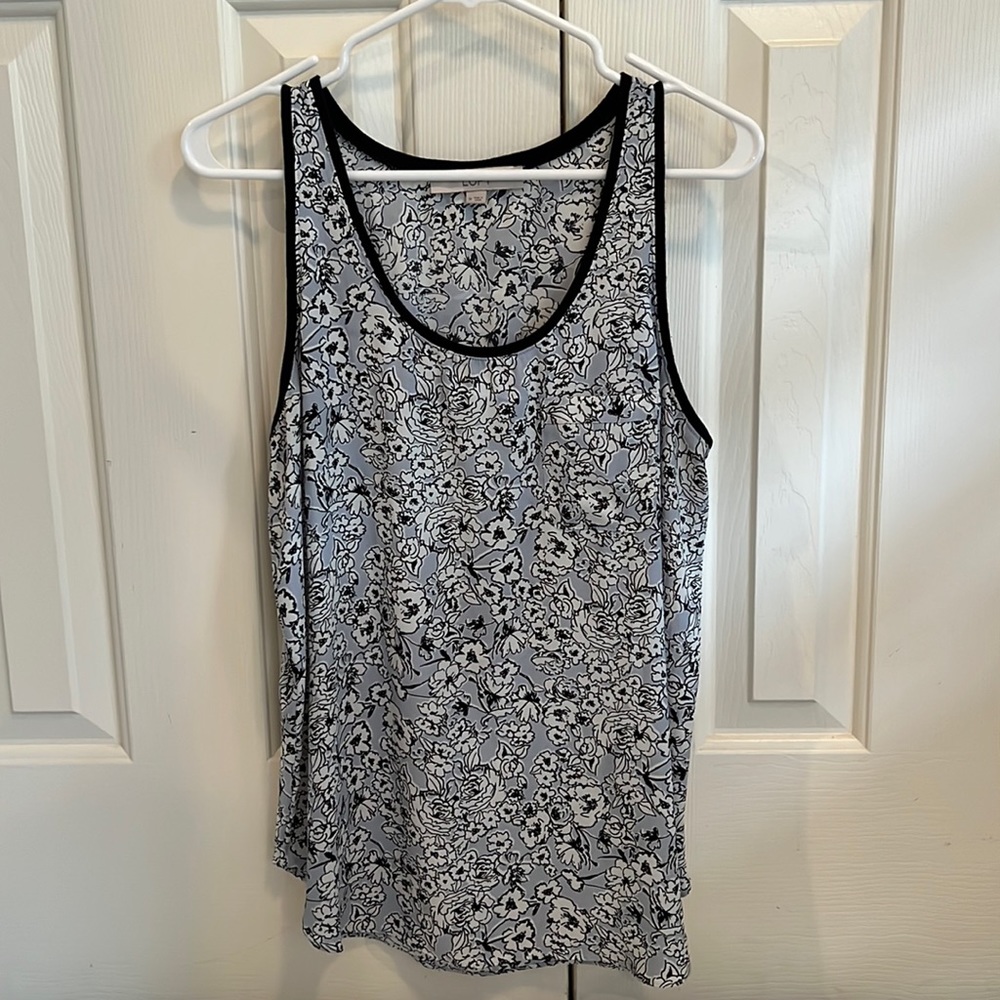 Loft blue floral sleeveless blouse size M